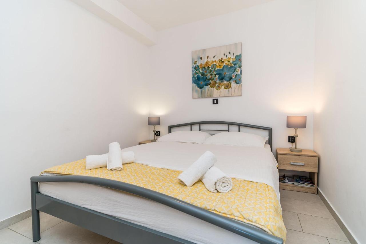 The View Apartment Дубровник Екстериор снимка